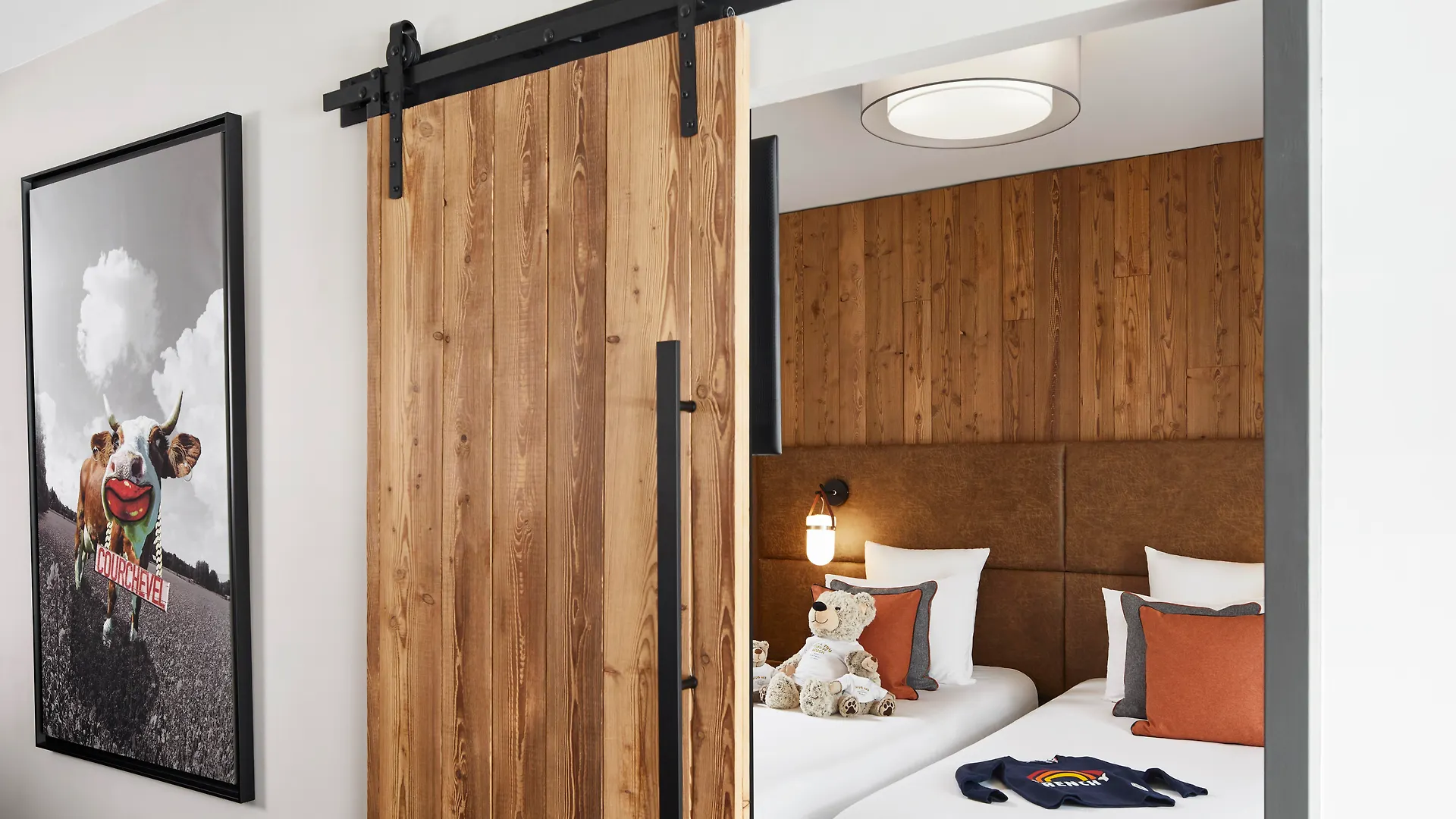 Ecrin Blanc Resort Courchevel - Aquapark Hotel