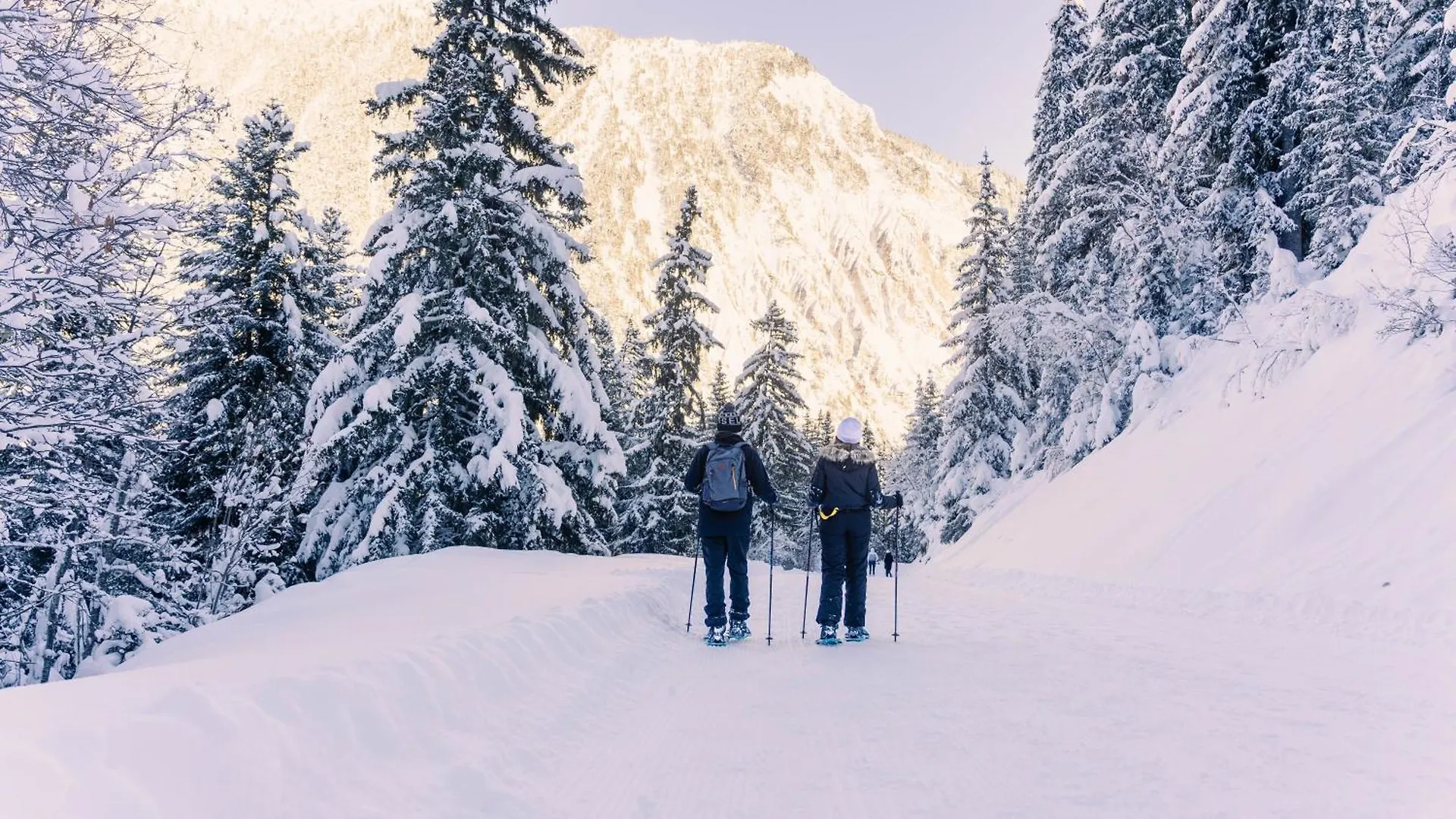 Ecrin Blanc Resort Courchevel Hotel
